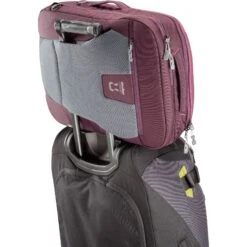 Deuter Aviant Carry On 36 SL Rugzak Dames Maron Aubergine 11 Deuter Aviant Carry On 36 SL Rugzak Dames Maron Aubergine -Veel Plezier Buitenshuis 114102 000 05 1