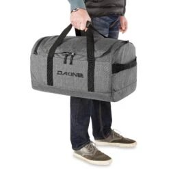 Dakine EQ Duffle 50L Reistas Carbon 7 Dakine EQ Duffle 50L Reistas Carbon -Veel Plezier Buitenshuis 114739 900 03