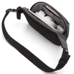 PacSafe Vibe 100 Anti Diefstal Heuptas Slate -Veel Plezier Buitenshuis 143624 900 04 1