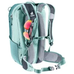 Deuter Race 16 Rugzak Deep Sea Jade 10 Deuter Race 16 Rugzak Deep Sea Jade -Veel Plezier Buitenshuis 143745 300 04 1