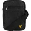 Lyle & ScottReporterbag Schoudertas True Black -Veel Plezier Buitenshuis 150807 990 01